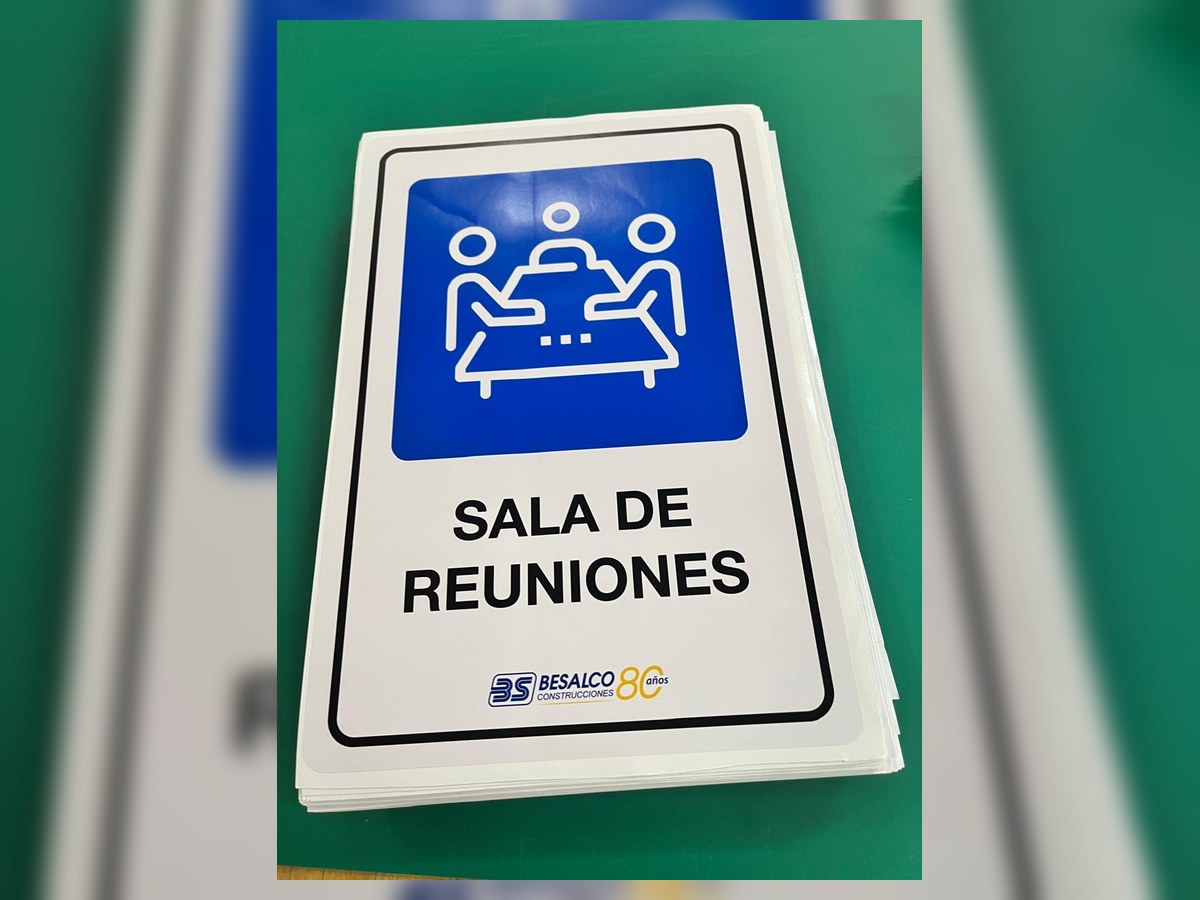 Señalética adhesiva